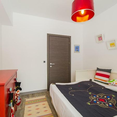 Charming 3-Bedroom Apartment Пояна Брашов Екстериор снимка