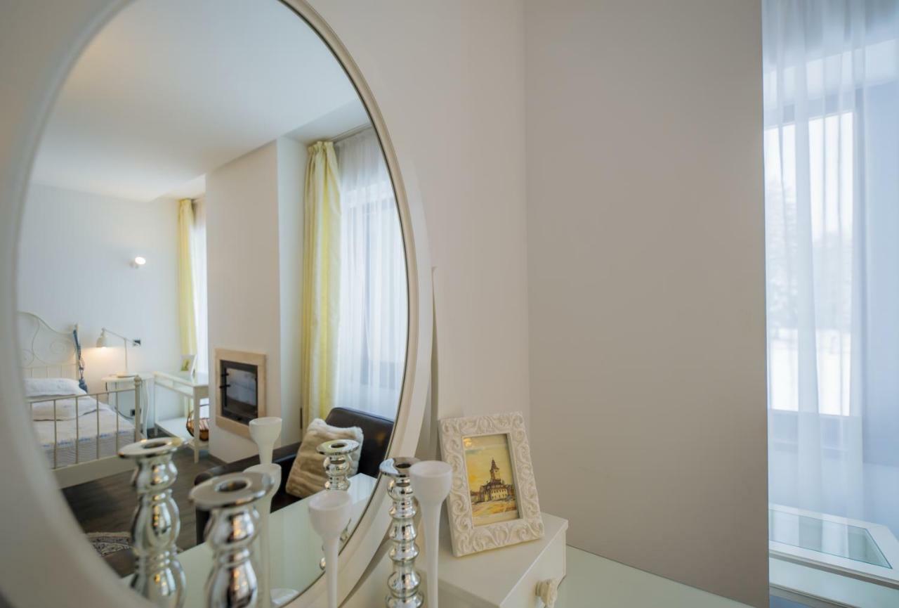 Charming 3-Bedroom Apartment Пояна Брашов Екстериор снимка