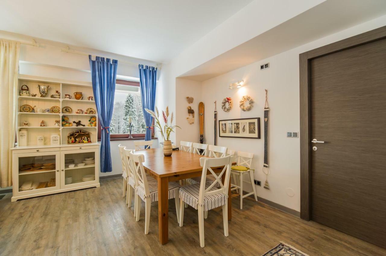 Charming 3-Bedroom Apartment Пояна Брашов Екстериор снимка